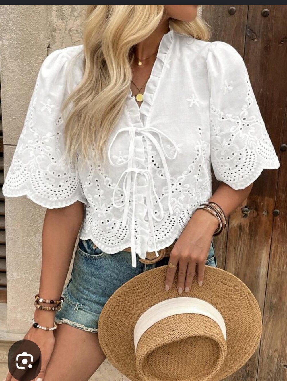SHEIN White Eyelet Tie-Front Scalloped Puff Sleeve Top